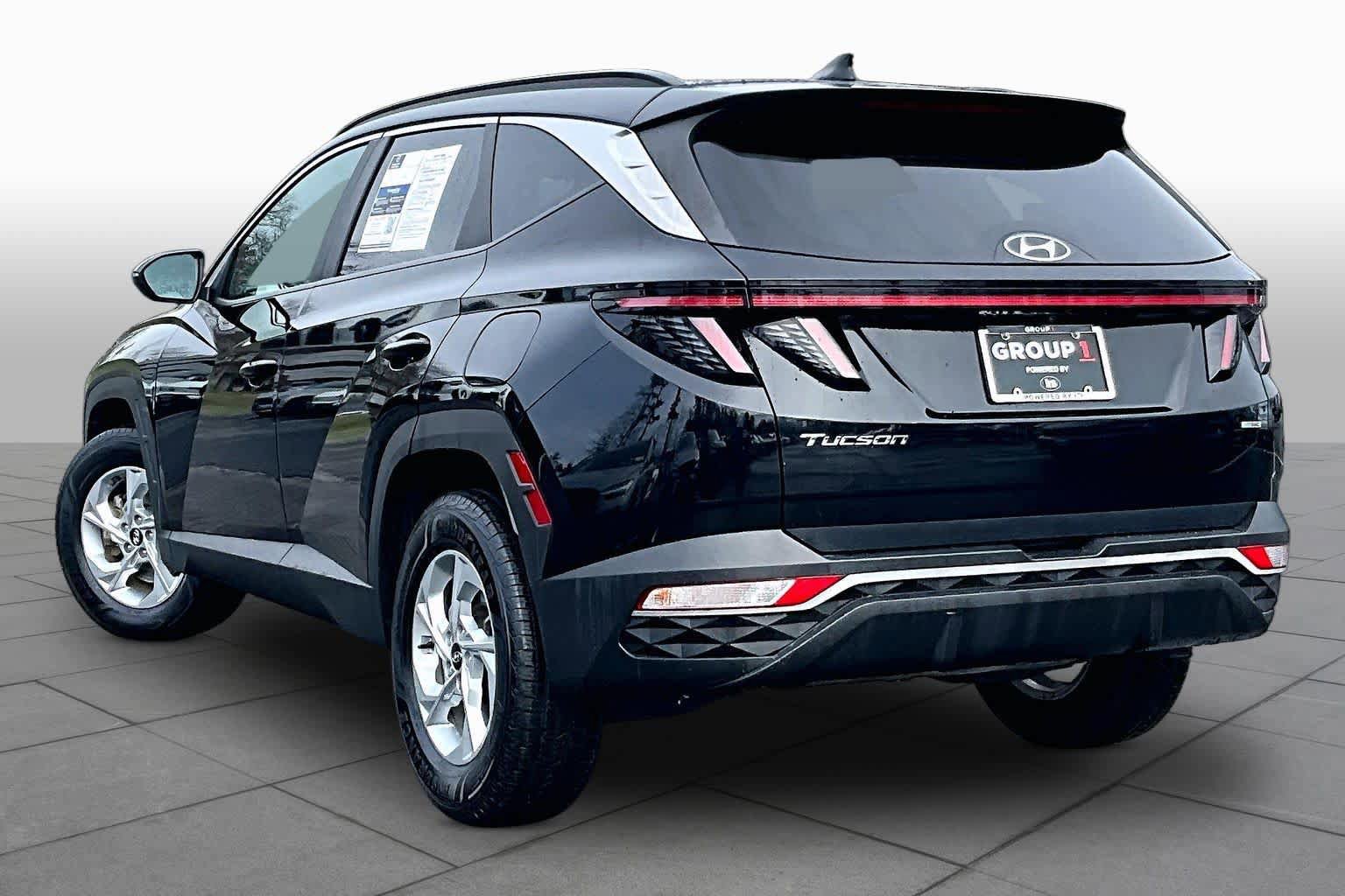 Used 2022 Hyundai Tucson SEL w/ Cargo Package AWD/4WD image 12