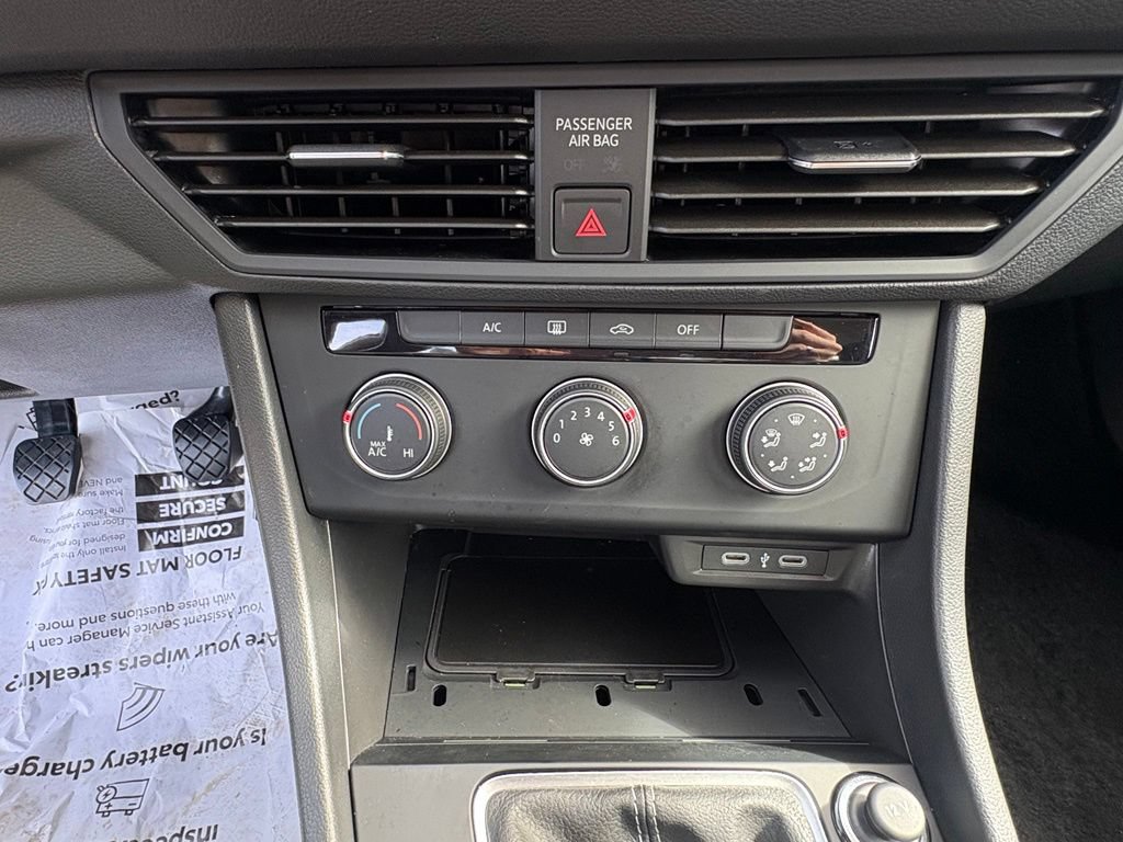 Used 2024 Volkswagen Jetta S FWD image 21