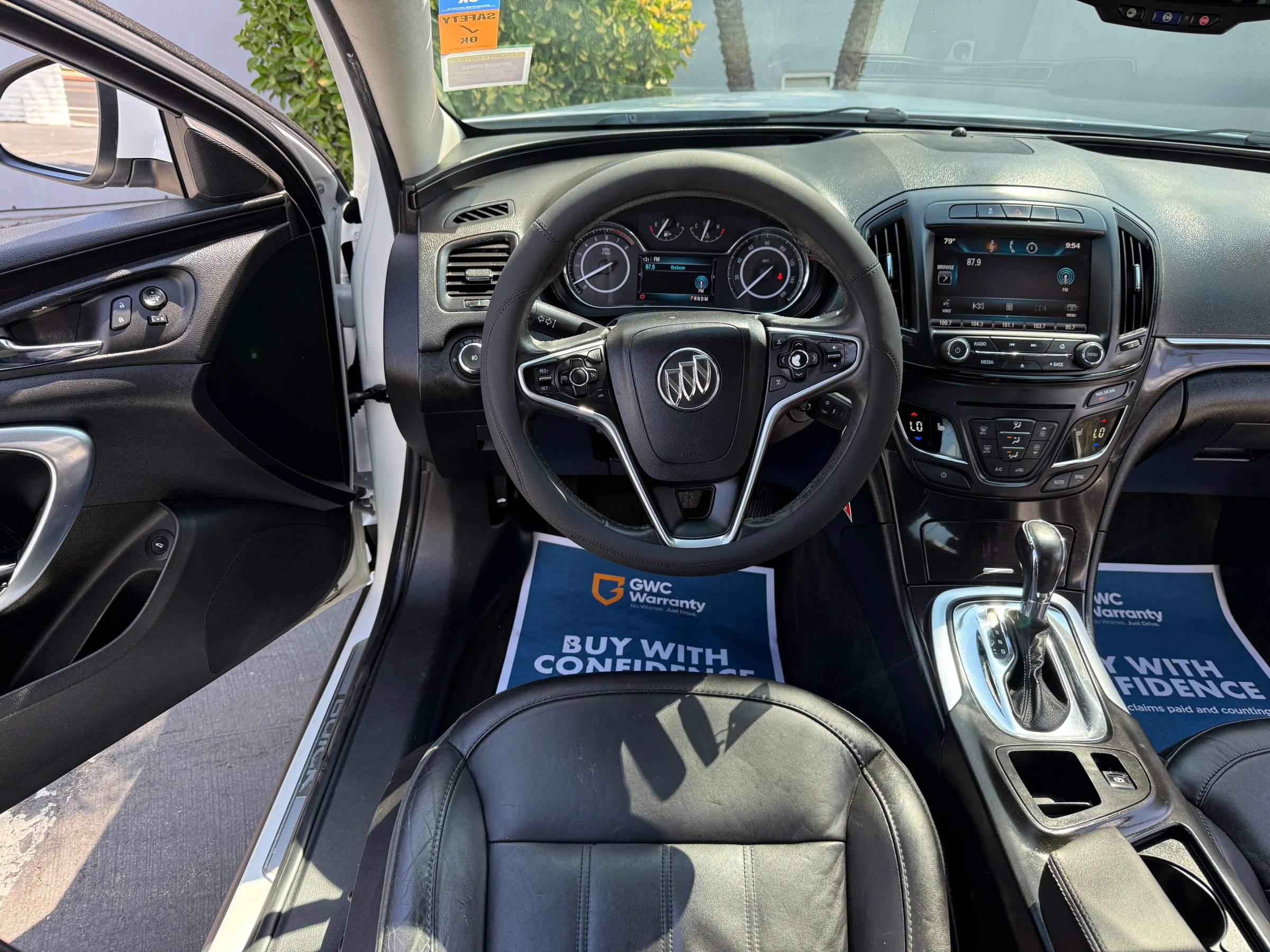 Used 2014 Buick Regal FWD image 18