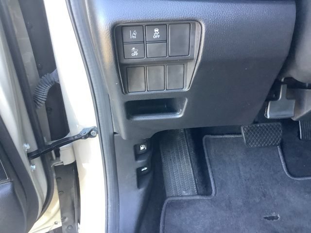 Used 2019 Honda CR-V EX image 24