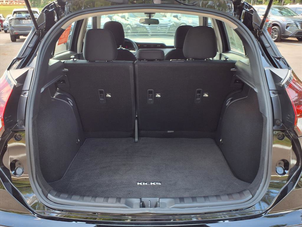 Certified 2024 Nissan Kicks SV image 26