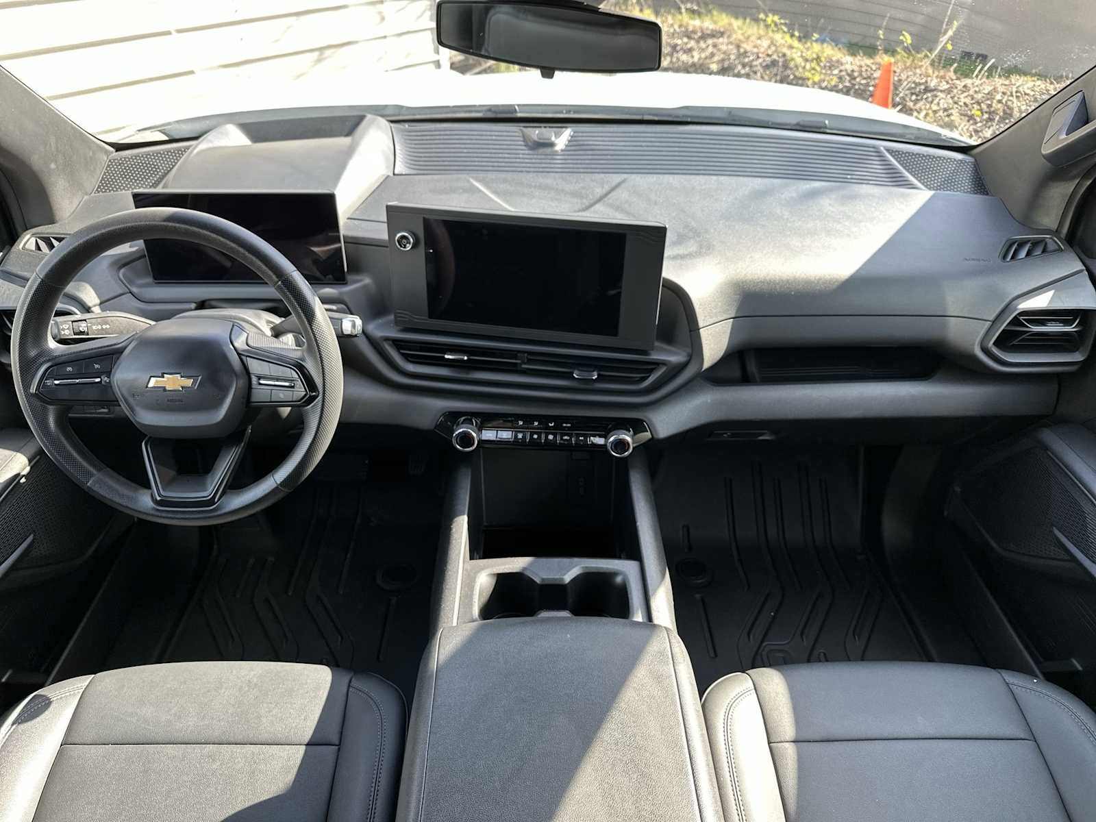 Certified 2024 Chevrolet Silverado EV W/T image 14