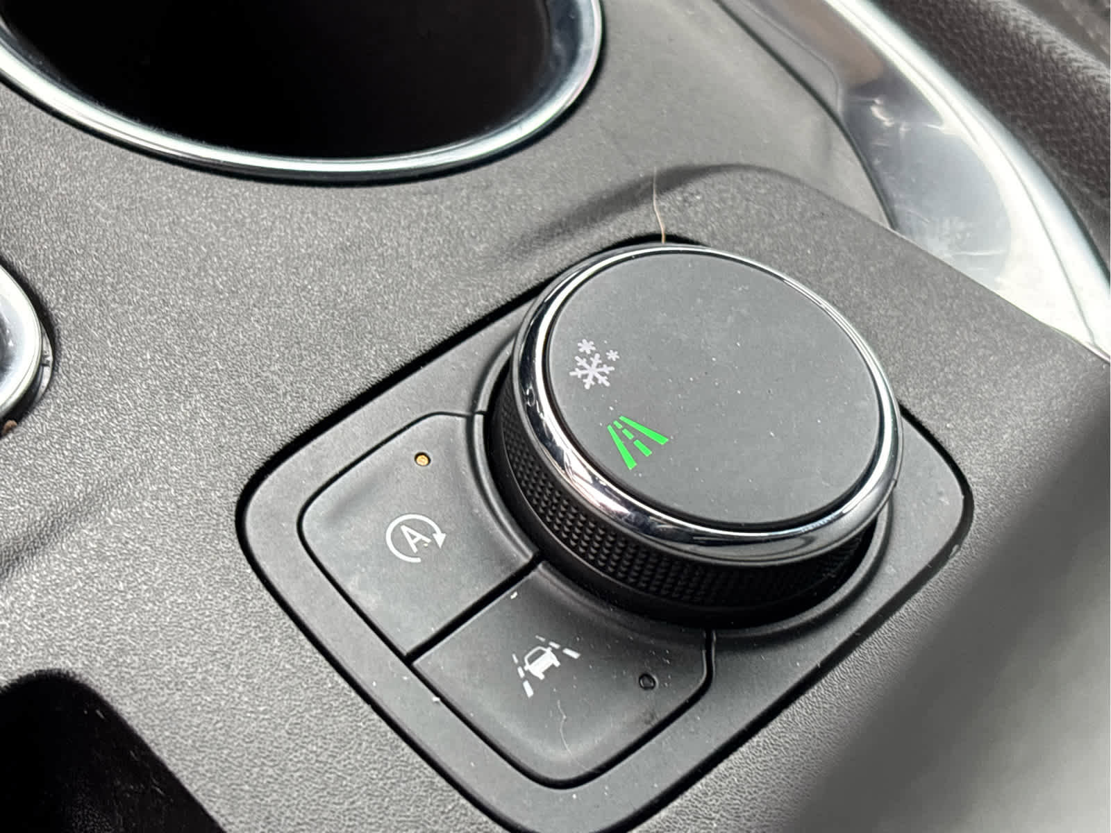 Used 2023 Chevrolet Traverse LT image 21