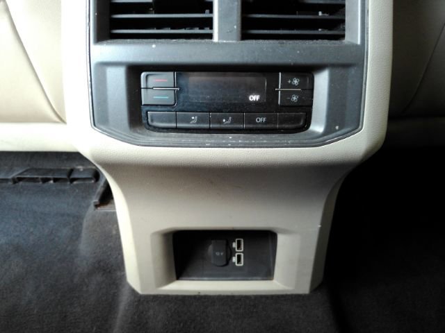 Used 2018 Volkswagen Atlas SE image 28