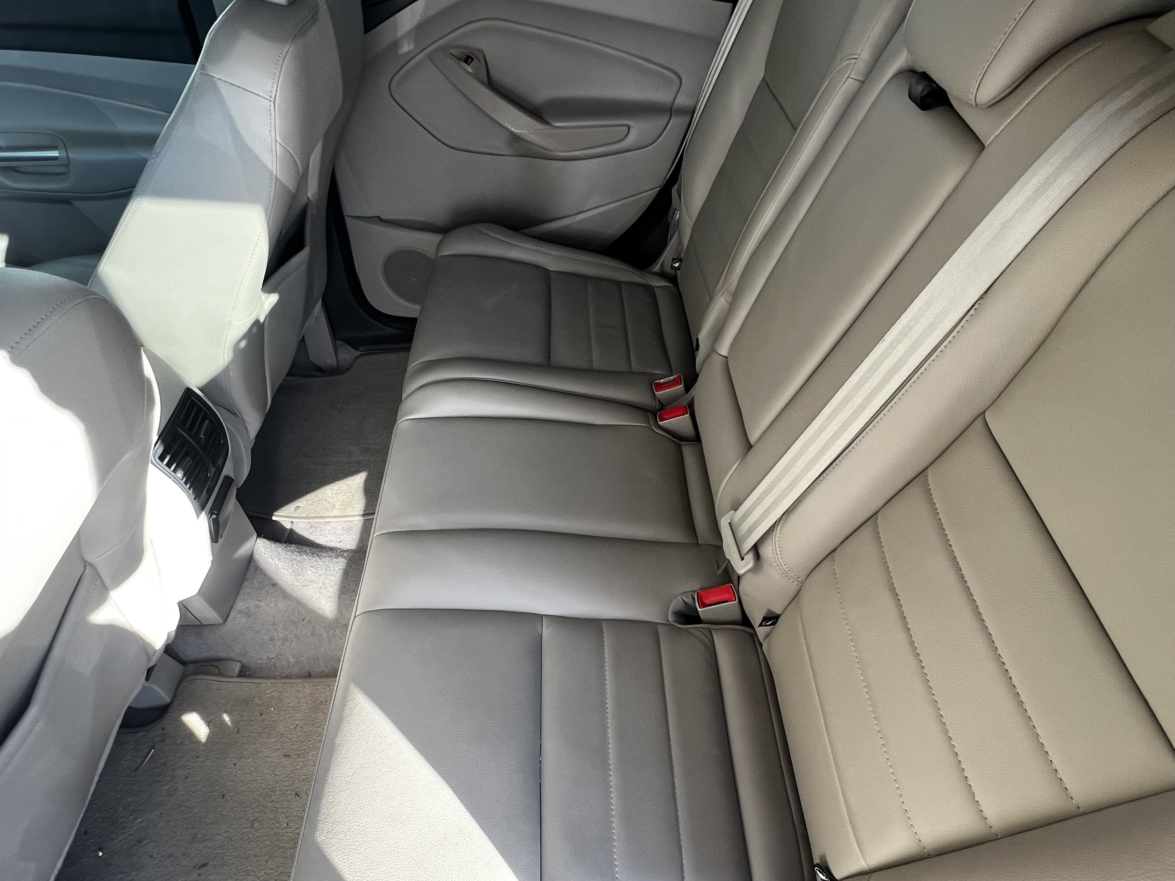 Used 2013 Ford Escape SEL image 30