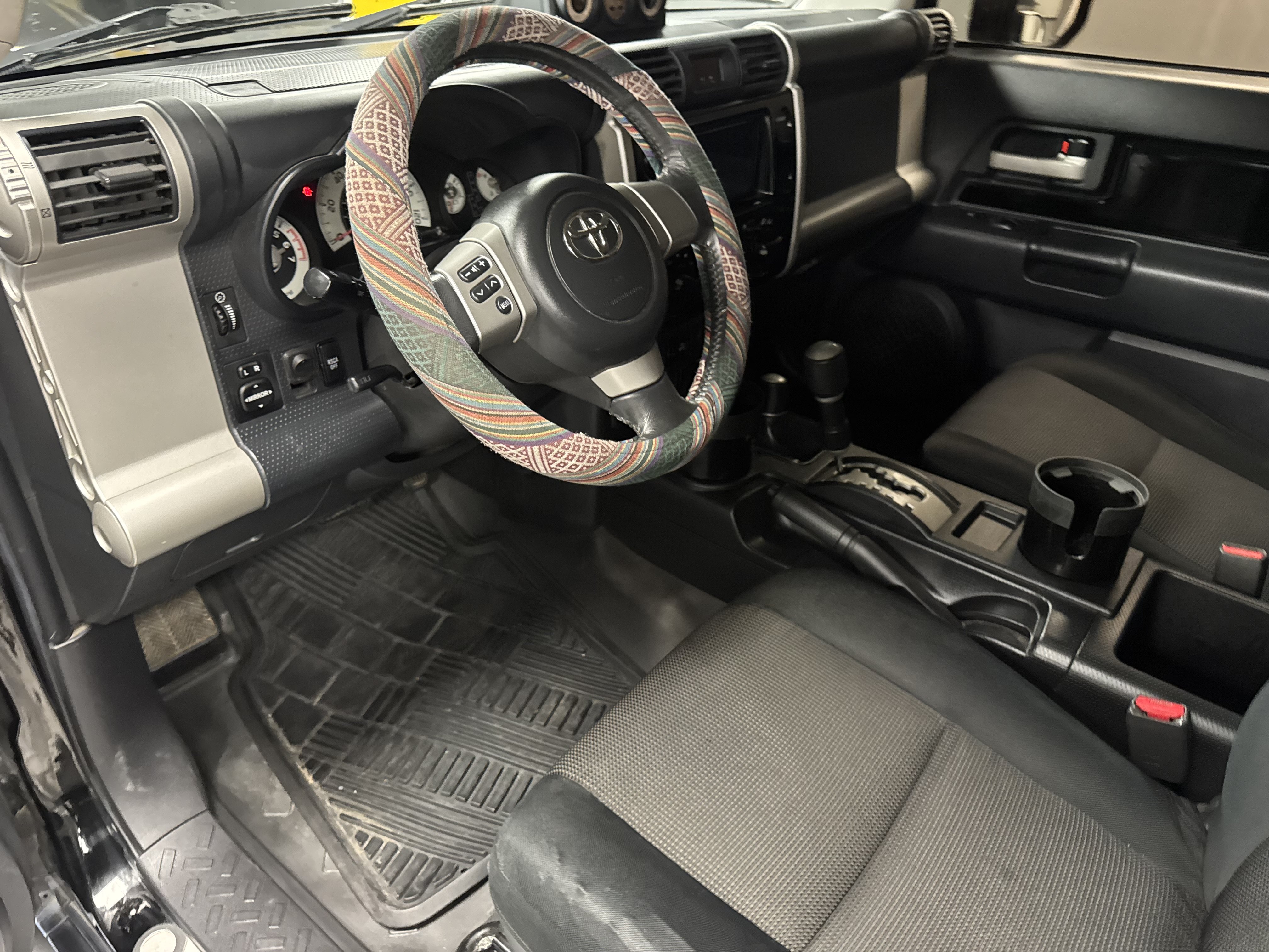 Used 2009 Toyota FJ Cruiser 4WD image 9