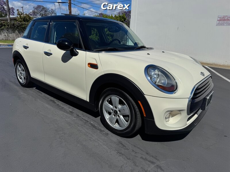 Used 2016 MINI Cooper 4-Door Hardtop image 3