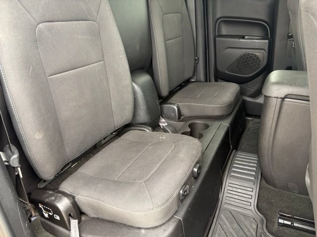 Used 2016 Chevrolet Colorado LT w/ LT Convenience Package AWD/4WD image 15