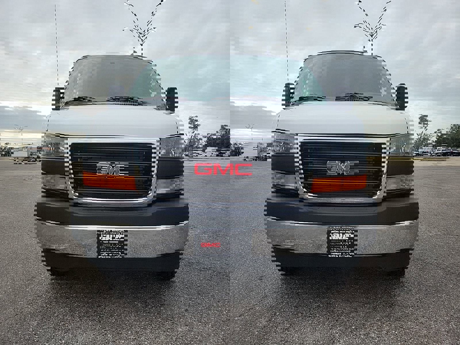 New 2025 GMC Savana 2500 w/ Driver Convenience Package image 5