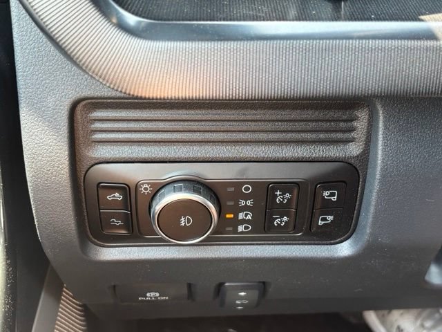 New 2026 Ford F250 Platinum w/ FX4 Off-Road Package AWD/4WD image 29