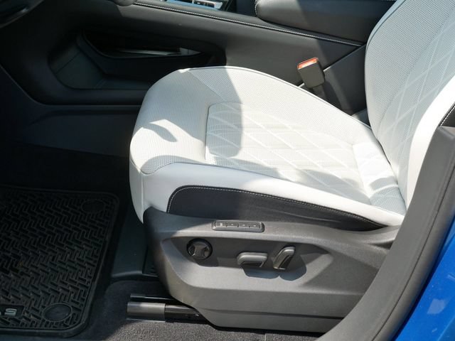 Certified 2024 Volkswagen Atlas Cross Sport SEL Premium R-Line AWD/4WD image 14