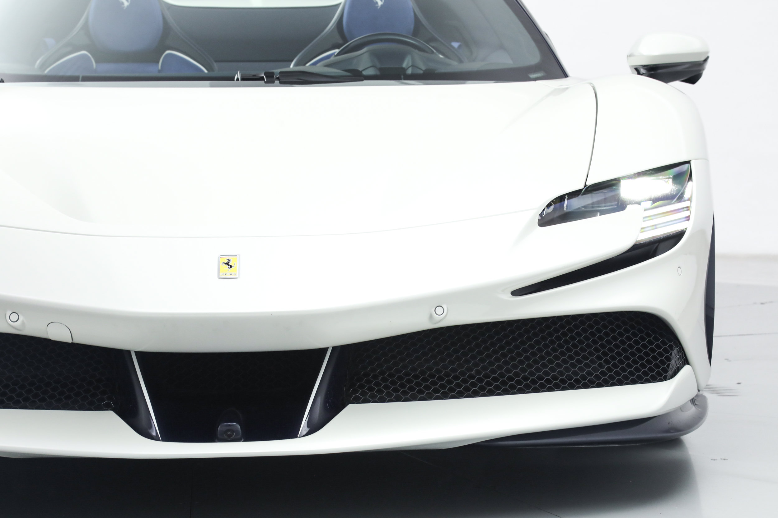 Certified 2022 Ferrari SF90 Spider AWD/4WD image 15