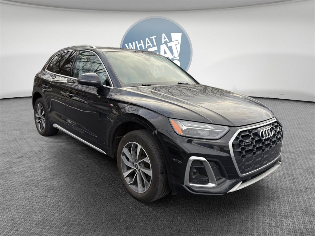 Used 2022 Audi Q5 2.0T Premium w/ Convenience Package