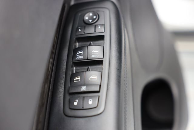 Used 2011 Dodge Durango Crew AWD/4WD image 15