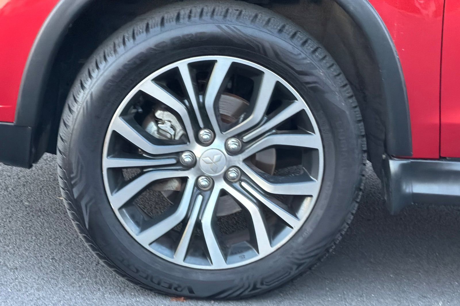 Used 2019 Mitsubishi Outlander Sport ES FWD image 36