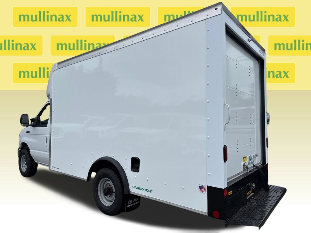 New 2026 Ford E-350 and Econoline 350 Super Duty w/ Power Equipment Group RWD video 4