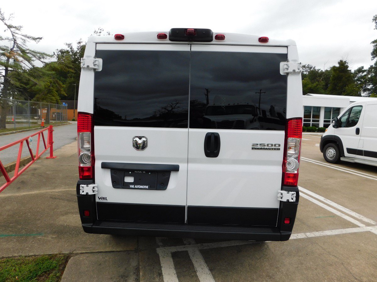 Used 2025 RAM ProMaster 2500 w/ U-Haul Equipment Group FWD image 4