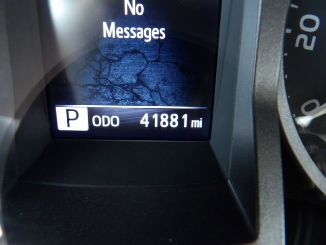 Used 2023 Toyota Tacoma TRD Off-Road w/ Technology Package image 35
