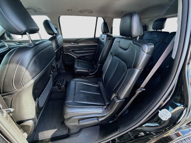 Used 2023 Jeep Grand Cherokee L Limited w/ Black Appearance Package RWD image 26