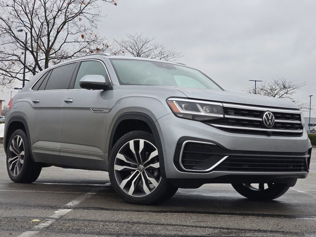 Used 2021 Volkswagen Atlas Cross Sport SEL Premium R-Line image 2