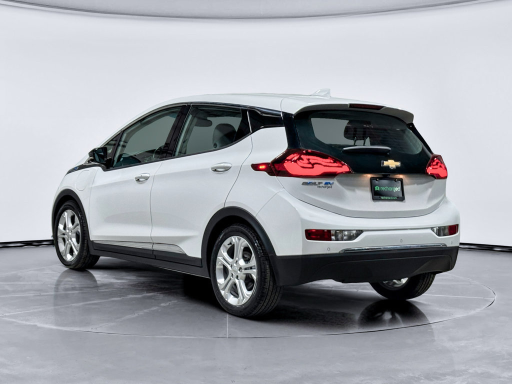 Used 2021 Chevrolet Bolt LT image 2