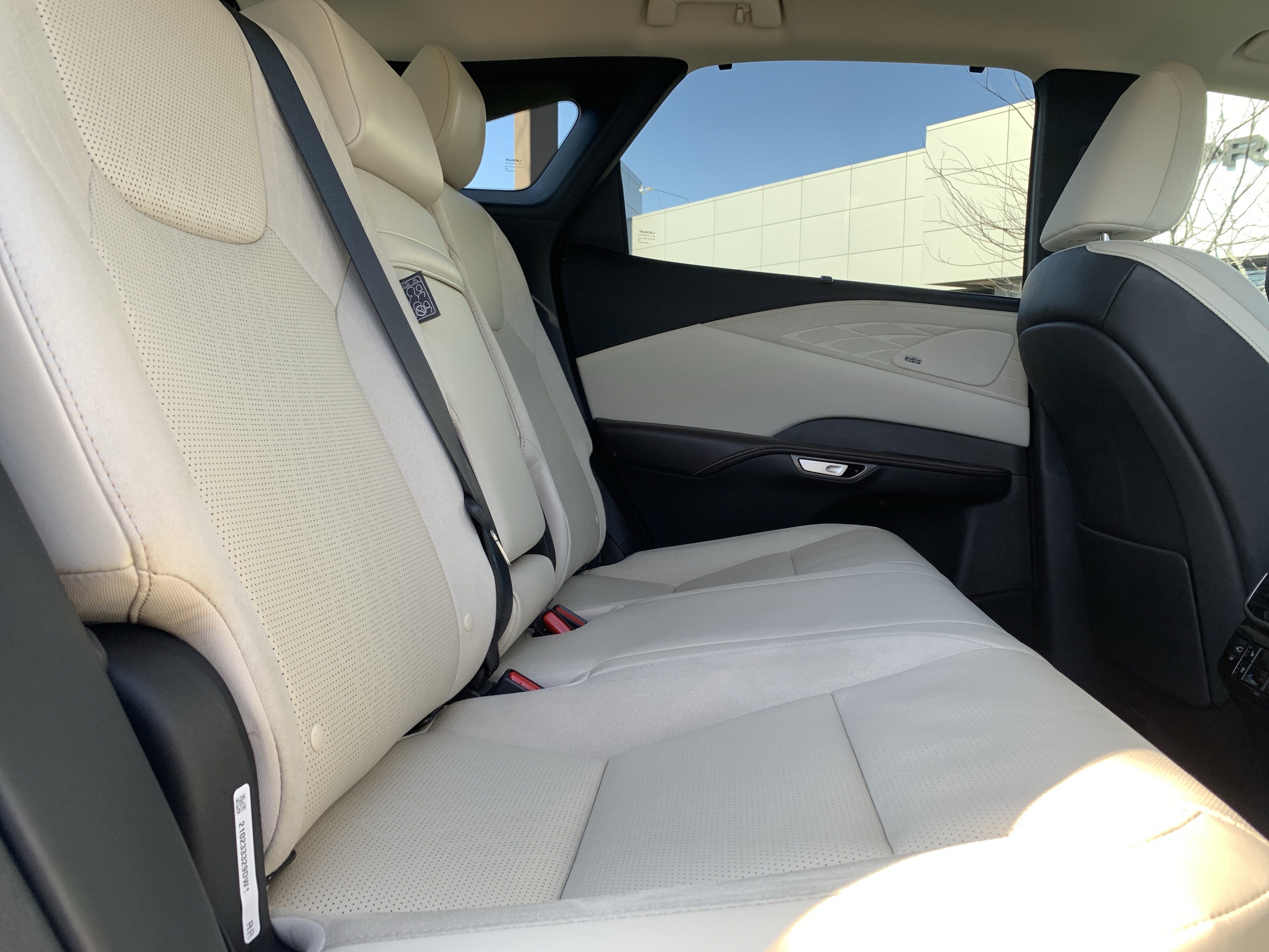 Certified 2023 Lexus RX 350 FWD w/ Cold Area Package image 31