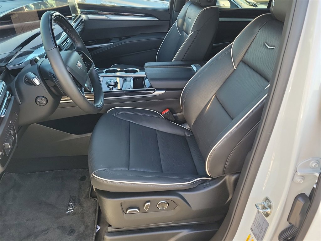 Used 2025 Cadillac Escalade Sport image 19