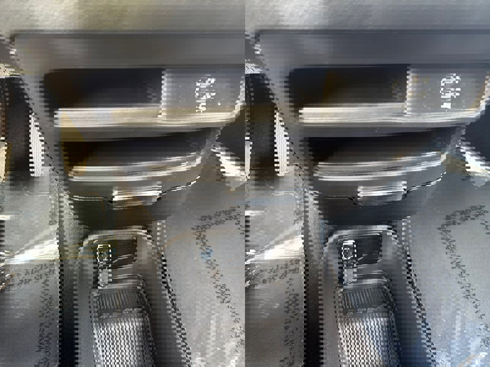 New 2026 Chrysler Pacifica Select image 27