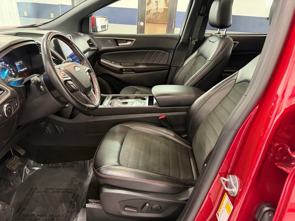 Used 2022 Ford Edge ST-Line image 31
