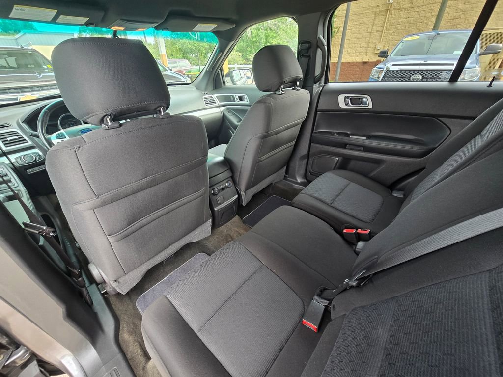 Used 2014 Ford Explorer XLT w/ Equipment Group 201A image 51