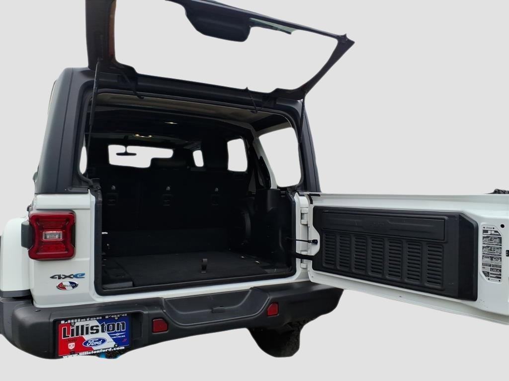 Used 2023 Jeep Wrangler Unlimited Rubicon 4xe w/ Steel Bumper Group image 12