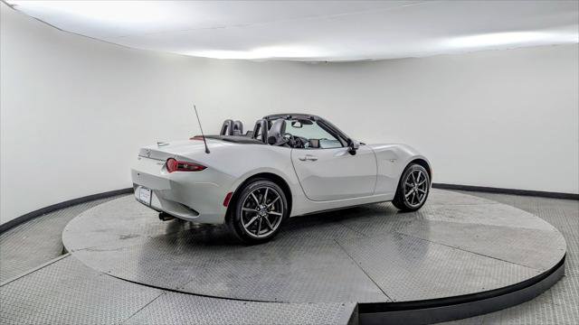 Used 2019 MAZDA MX-5 Miata Grand Touring w/ GT-S Package image 7