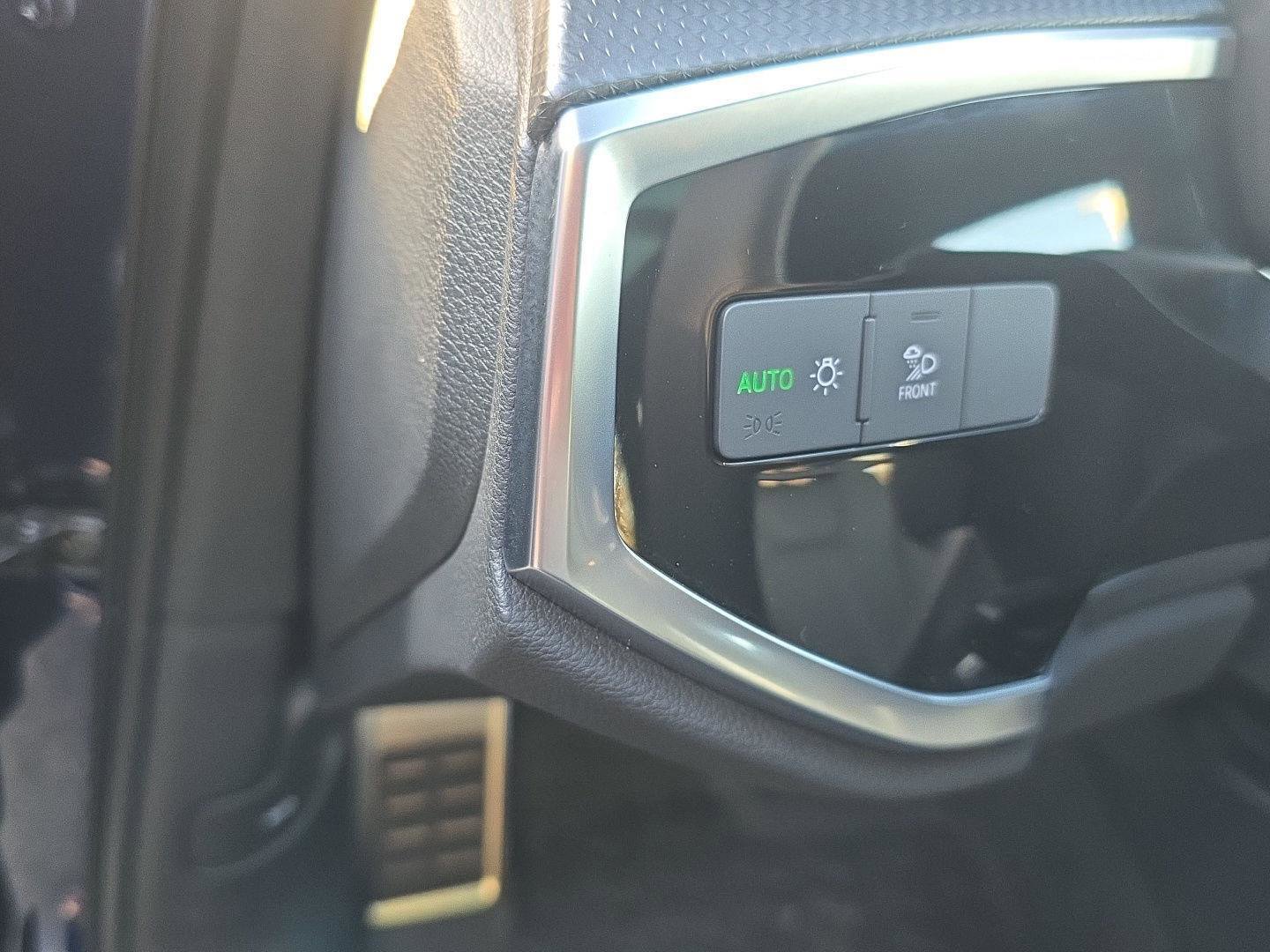 Used 2025 Audi Q3 2.0T Premium Plus w/ Premium Plus Package image 16