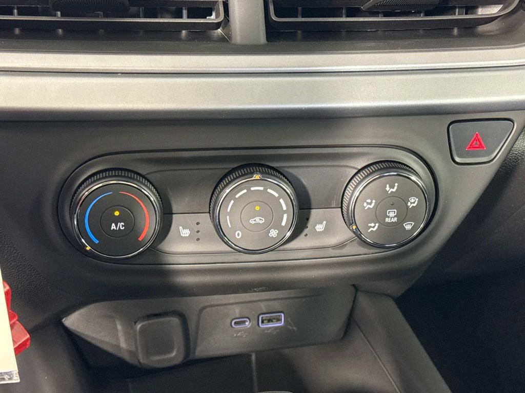 New 2026 Chevrolet Trax LS w/ LS Convenience Package FWD image 18