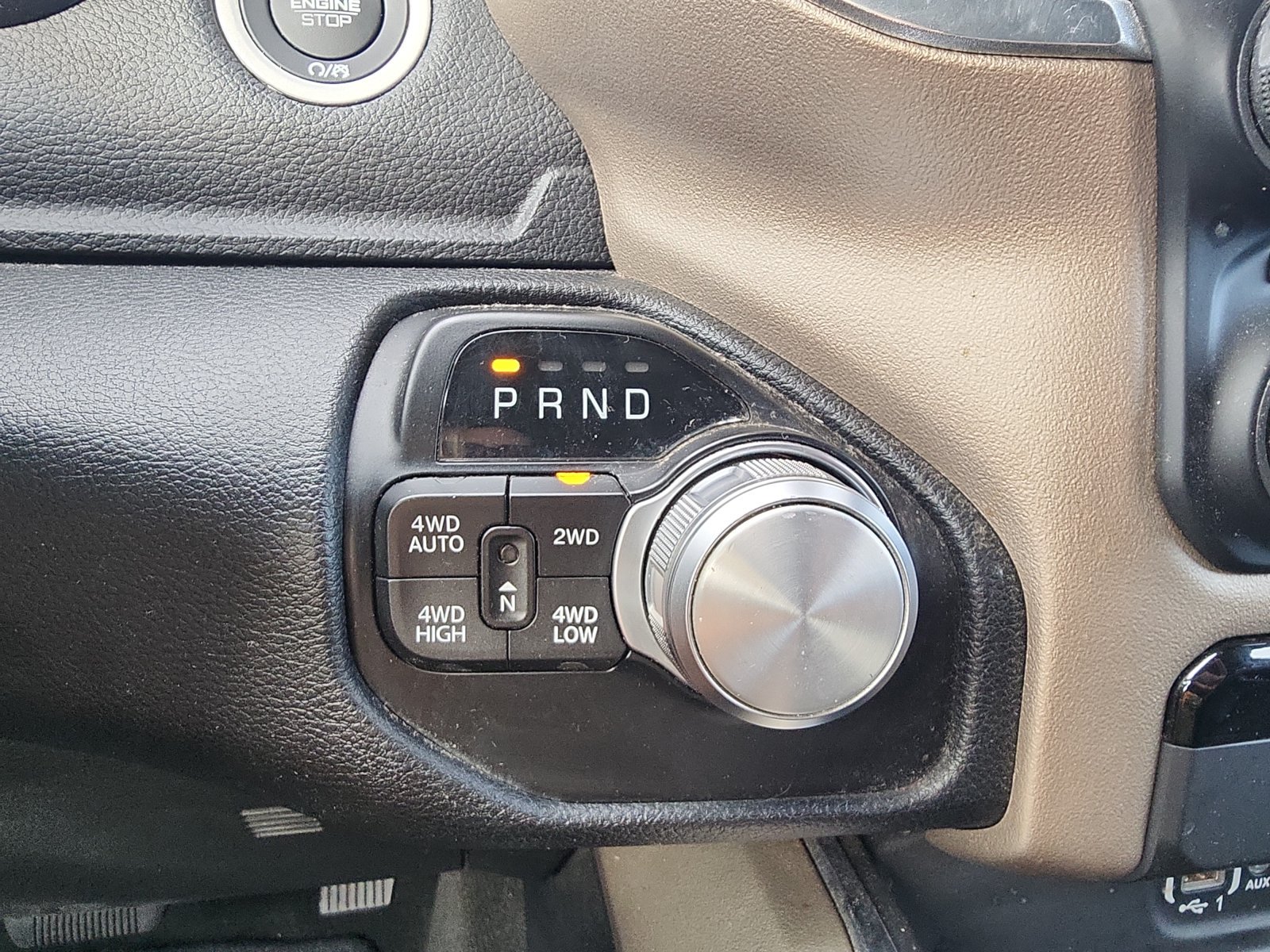Used 2022 RAM 1500 Laramie AWD/4WD image 16