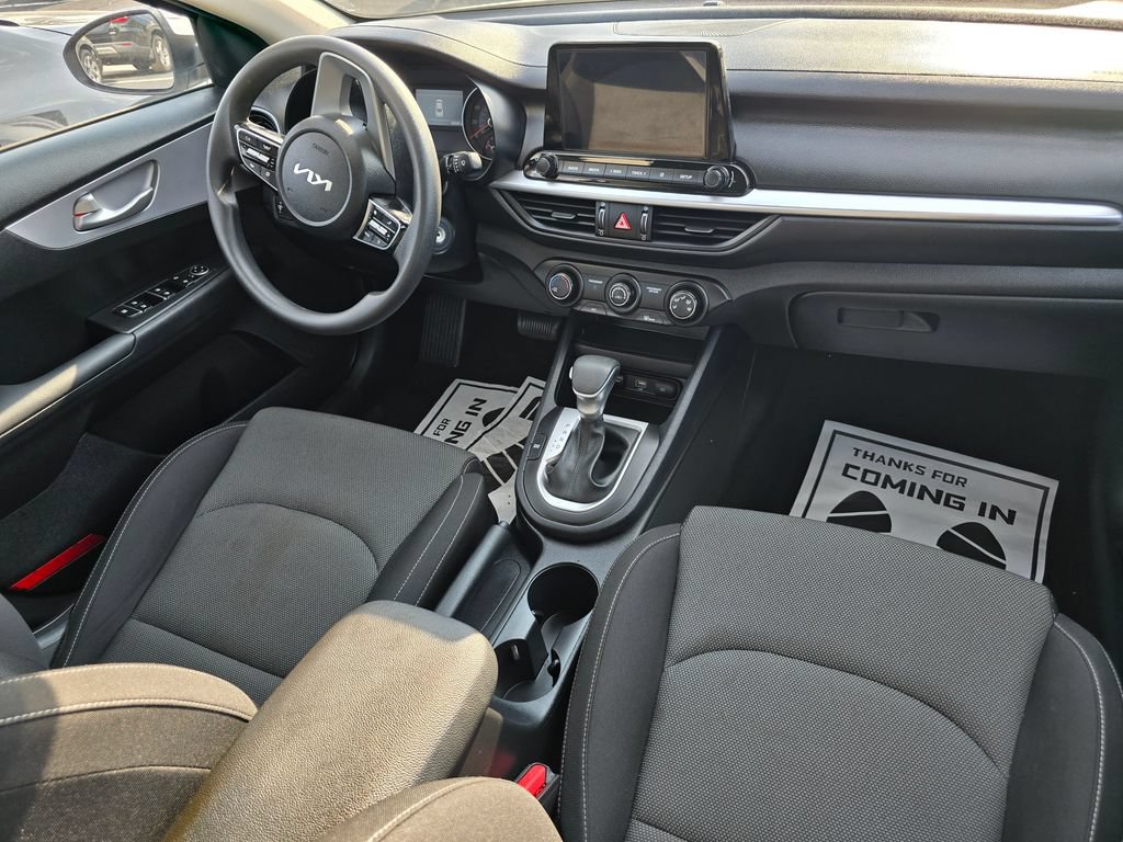 Used 2024 Kia Forte LXS w/ LXS Technology Package FWD image 12