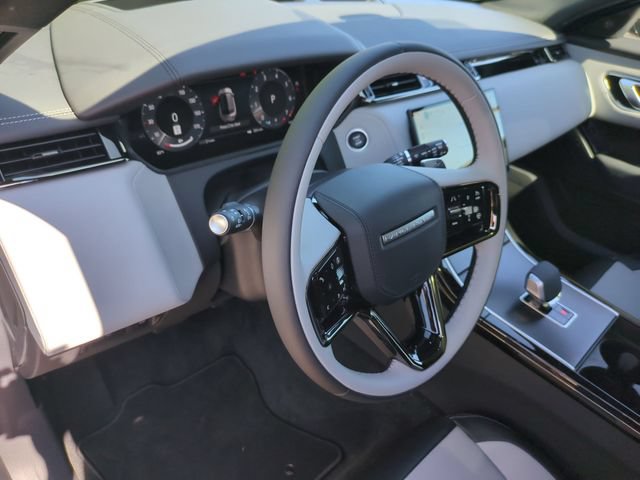 New 2026 Land Rover Range Rover Velar Belgravia AWD/4WD image 7