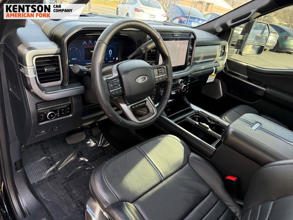 Used 2025 Ford F250 Platinum image 35