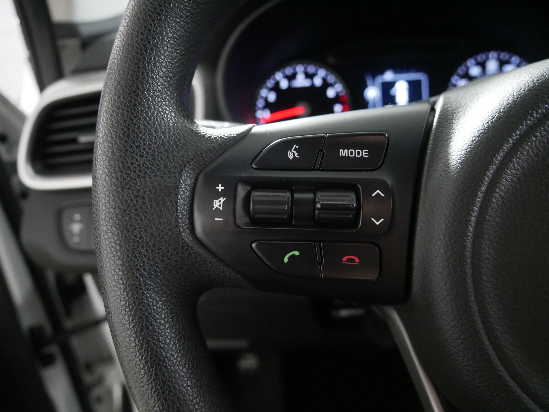 Used 2017 Kia Sorento AWD image 27