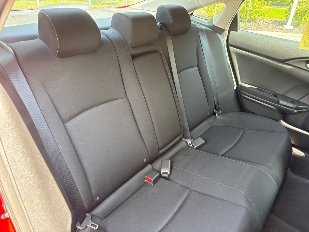 Certified 2019 Honda Civic EX image 34