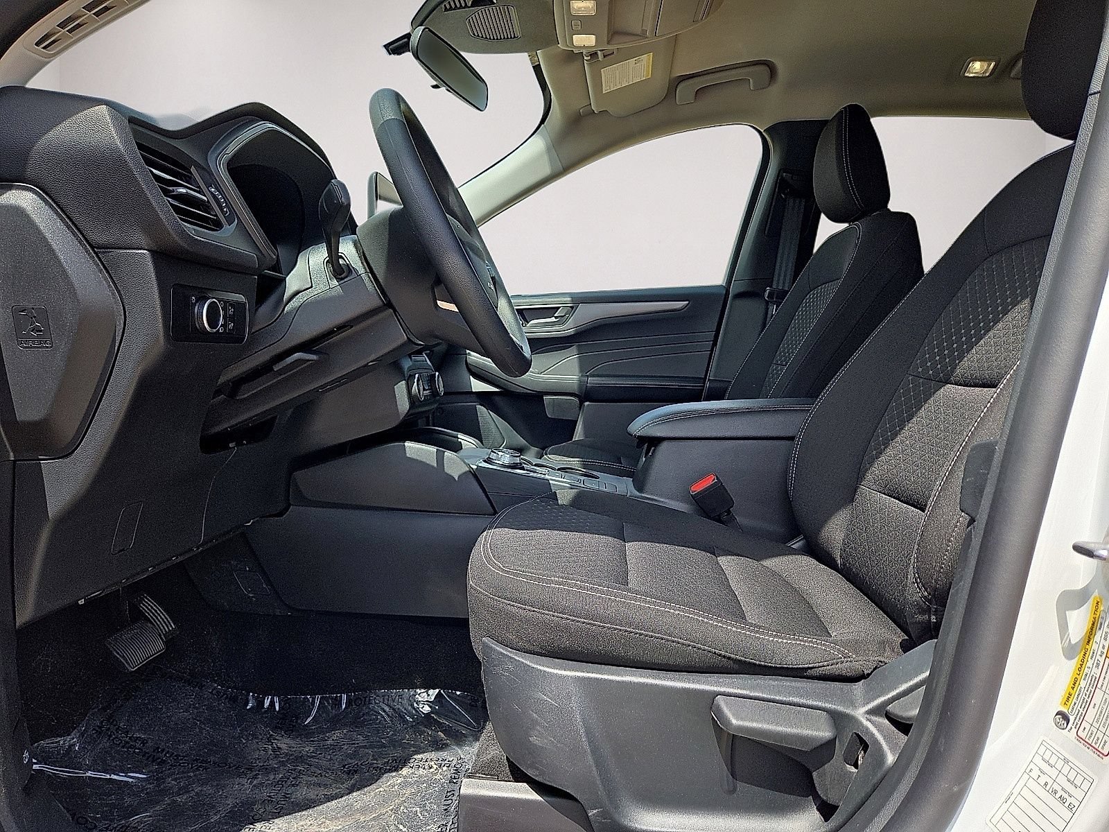 Used 2025 Ford Escape Active AWD/4WD image 22