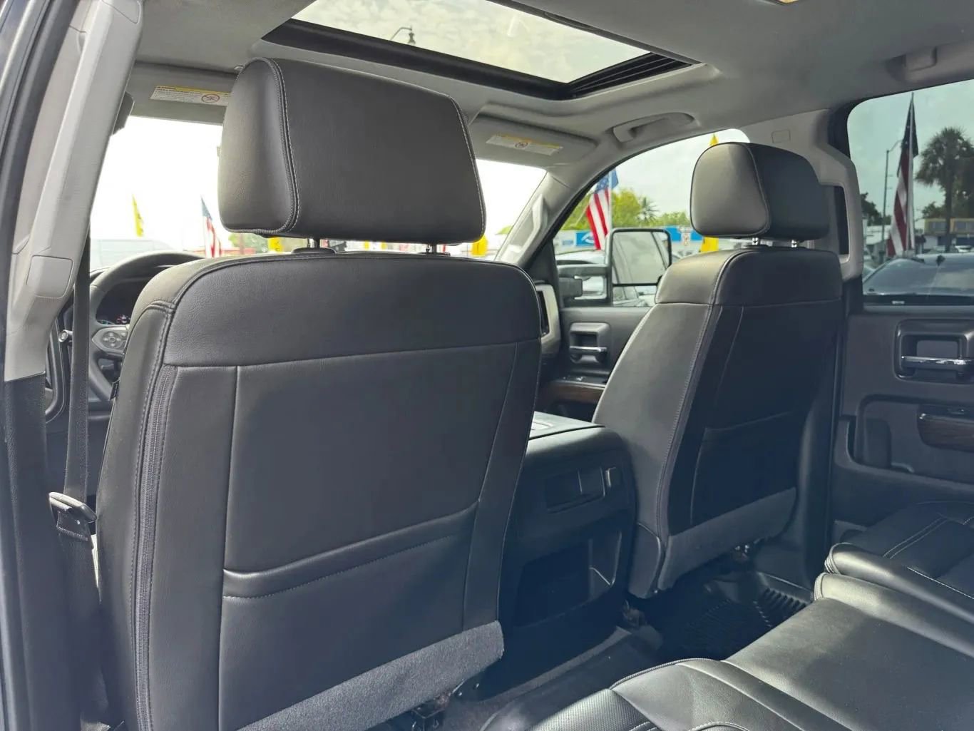 Used 2018 GMC Sierra 3500 Denali w/ Duramax Plus Package AWD/4WD image 21