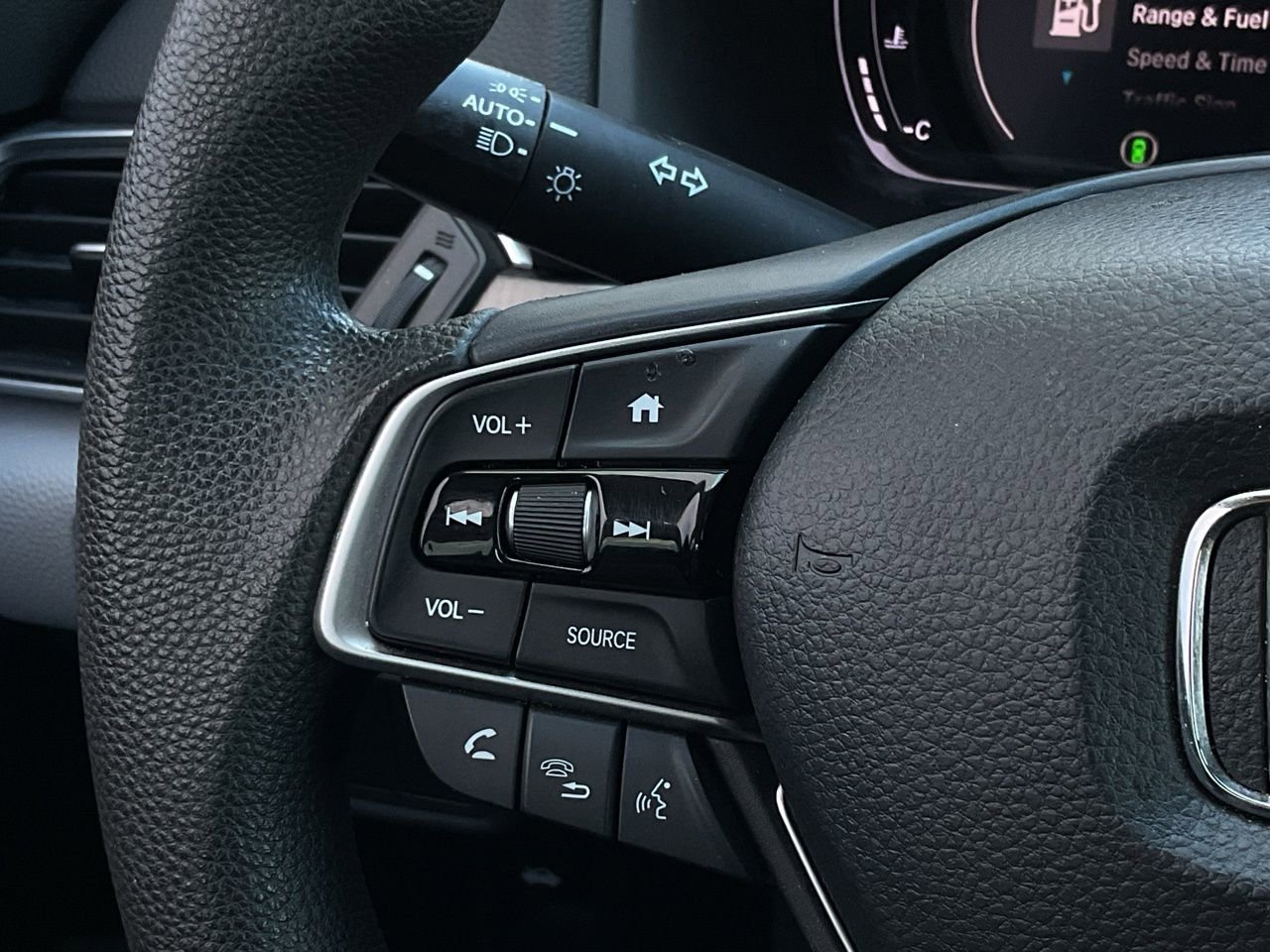 Used 2019 Honda Accord LX image 22