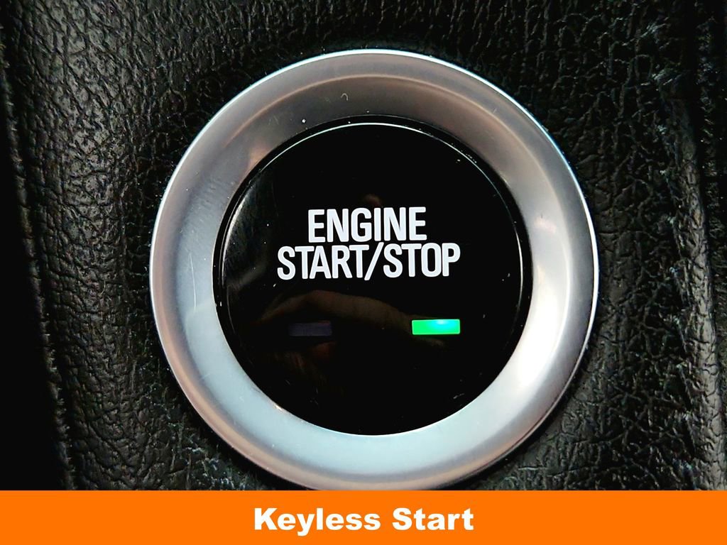 Used 2017 Cadillac Escalade 4WD image 18