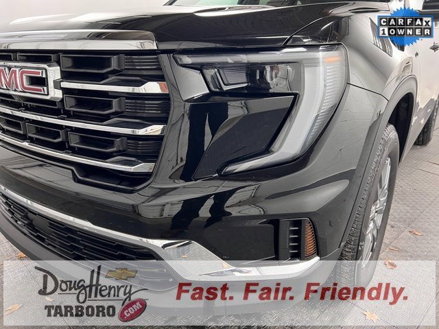 Certified 2025 GMC Acadia Elevation image 11