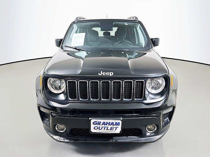 Used 2020 Jeep Renegade Latitude w/ Cold Weather Group AWD/4WD image 2