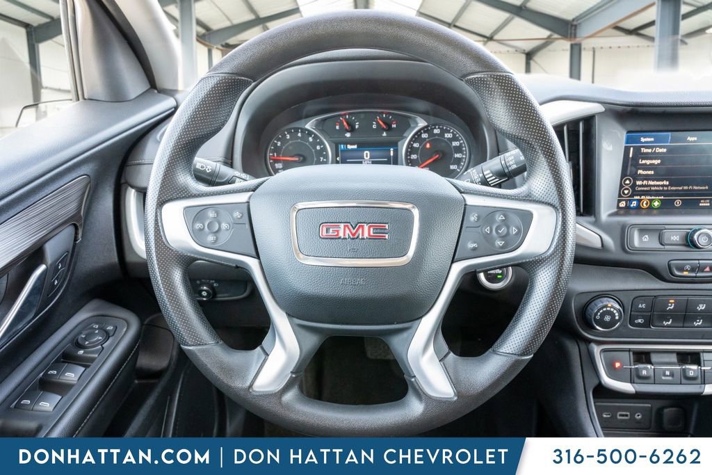 Used 2024 GMC Terrain SLE image 6