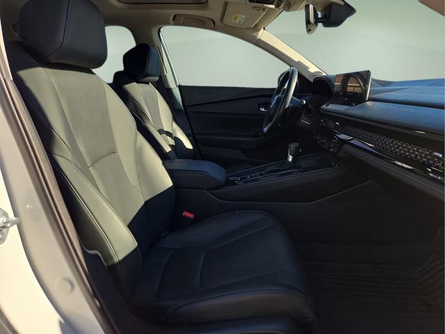 Used 2025 Honda Accord Touring image 12