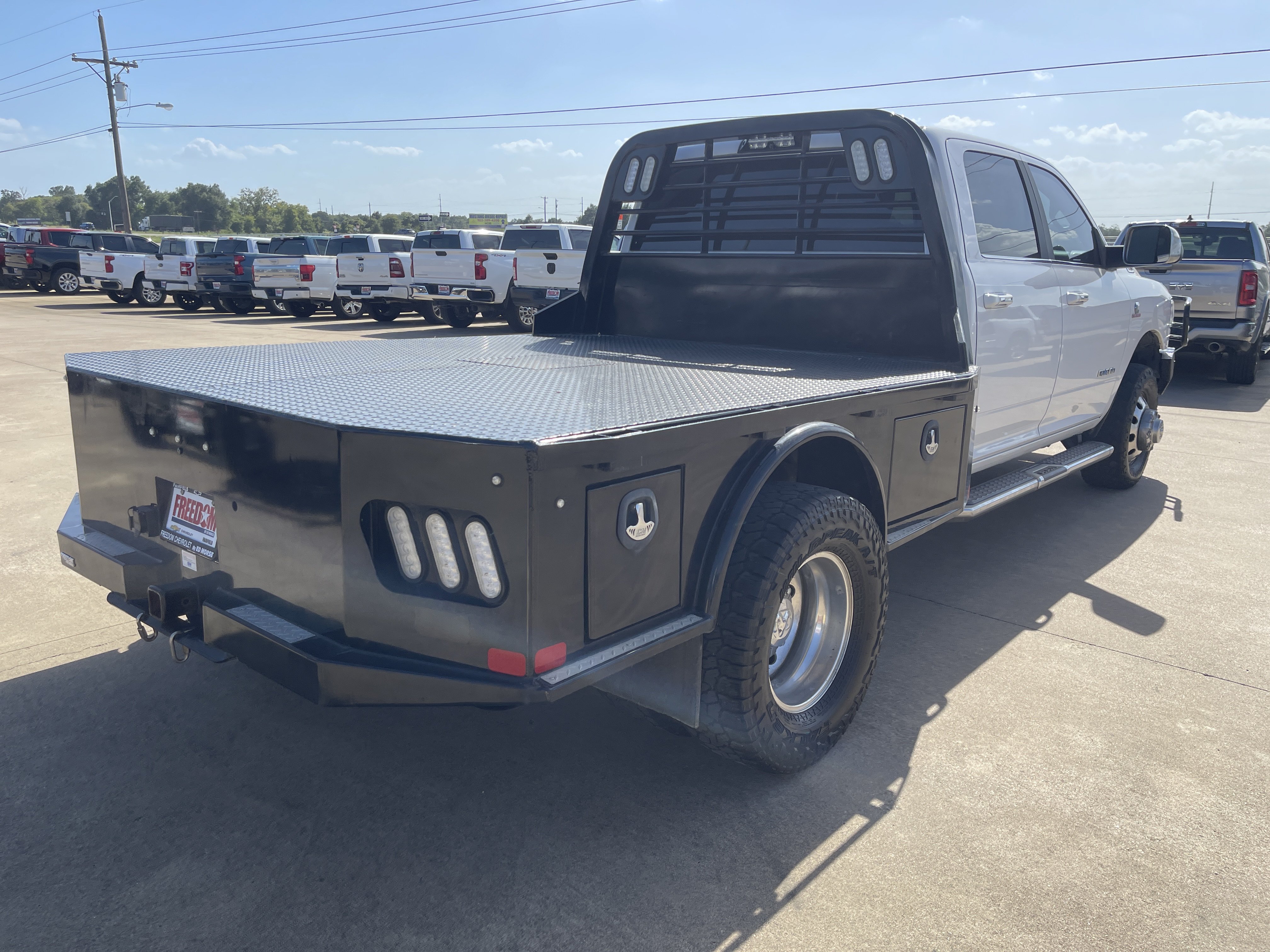 Used 2020 RAM 3500 Lone Star w/ Level 1 Equipment Group AWD/4WD image 4