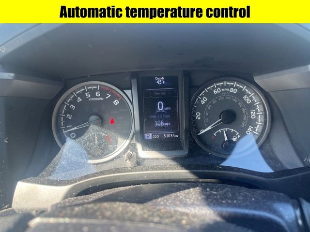 Used 2022 Toyota Tacoma TRD Off-Road image 10